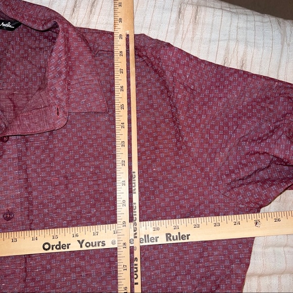 Travis Mathew 2XL Shirt Oswego Geo Print Short Sleeve Heather Tawny Port Red - Picture 8 of 8